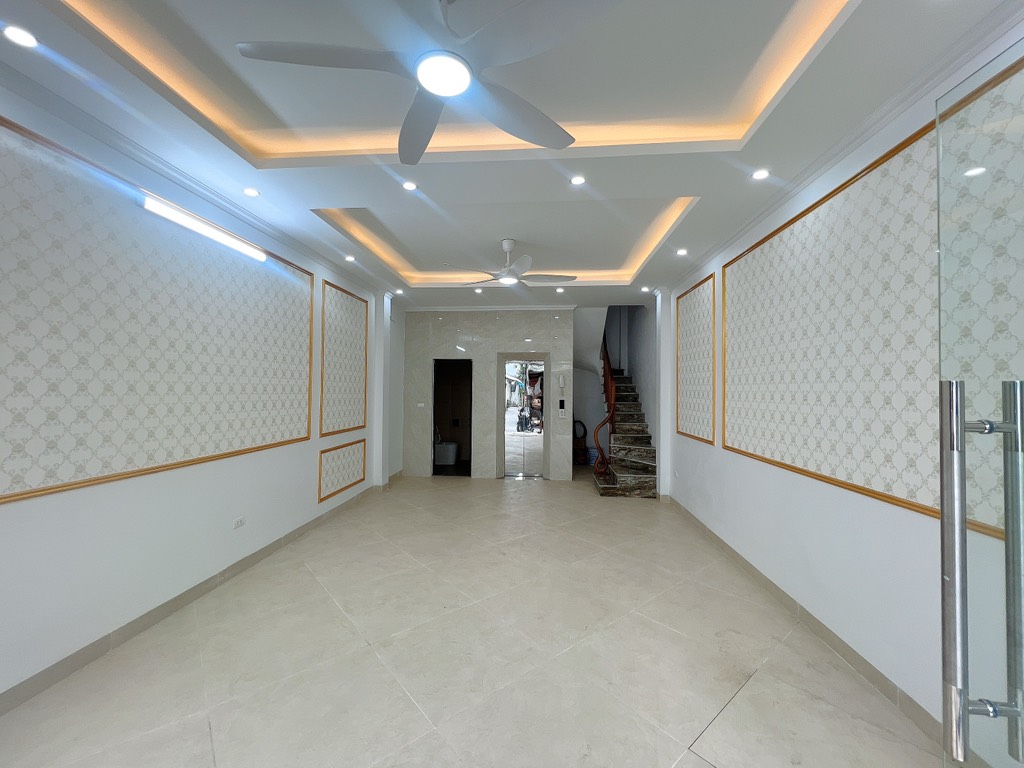 Bán nhà riêng Đại Mỗ_Nam Từ Liêm_45m2_5 tầng_Thang máy_Hơn 12 tỷ có thương lượng ! 15975726