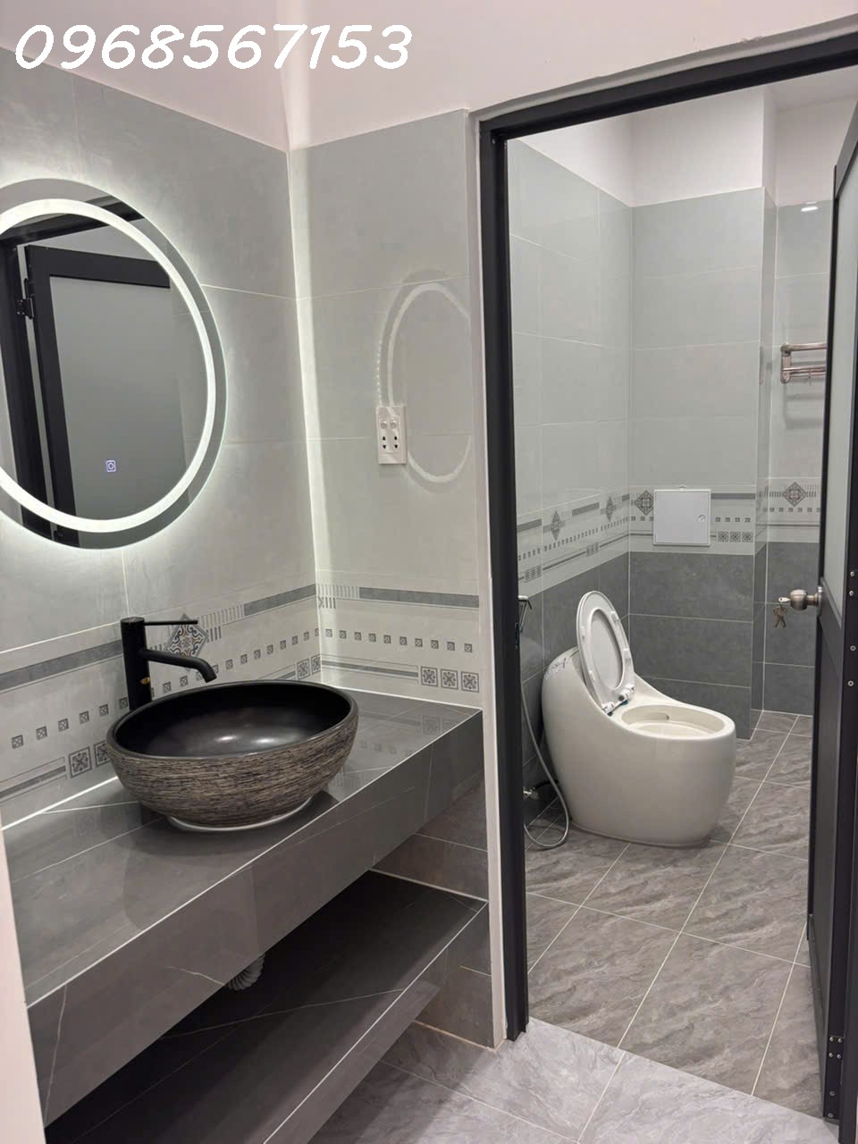 Bán nhà phố TP Mới Bình Dương, 3PN, Sân Ô Tô, Giá 2,75 Tỷ 15975766