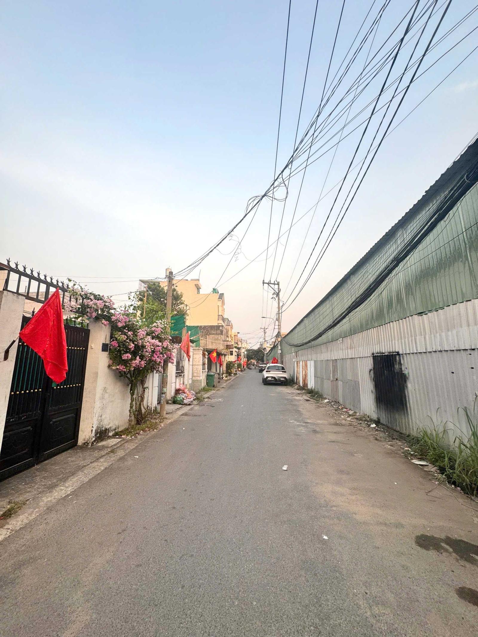 Nhà Mới Hiệp Bình Phước – 2 Tầng Đón Tết – 3PN – Gần KDC Hồng Long – Chỉ 3.65 Tỷ 15975776