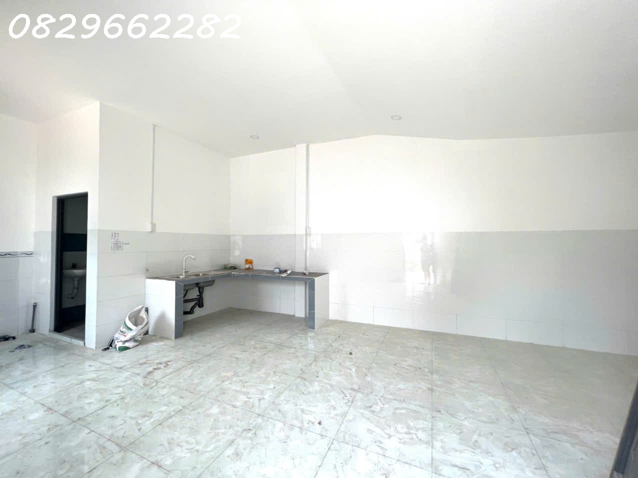 Bán Gấp Nhà Mặt Phố Bà Lài, Sa Đéc, 152m2, 2PN, Sổ Hồng, Hướng ĐN, Chỉ 950 Triệu. 15975781