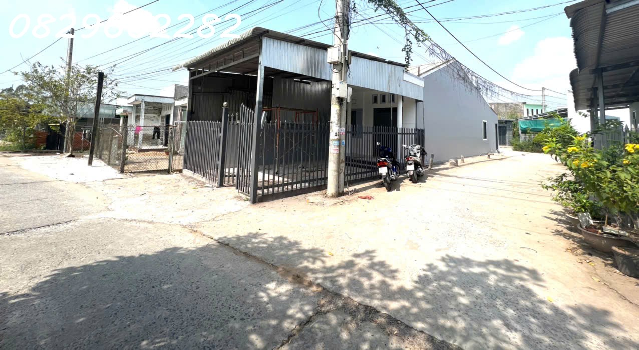 Bán Gấp Nhà Mặt Phố Bà Lài, Sa Đéc, 152m2, 2PN, Sổ Hồng, Hướng ĐN, Chỉ 950 Triệu. 15975781