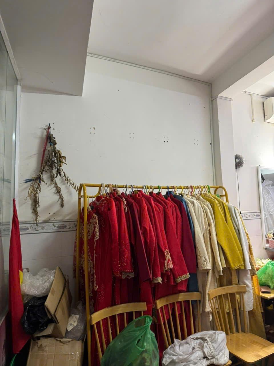 NHỈNH 5 TỶ_Sở Hữu NGAY Vi Trí Mặt Tiền KD LẠC LONG QUÂN 44M Ngang 4M_T.Thuê.15Tr/Th 15975809