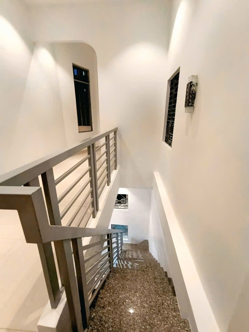 # Lô Góc kiệt 3m thẳng 60m ra Hùng Vương, Big C, 45m2, 2 tầng, nhỉnh 4 tỷ 15975812