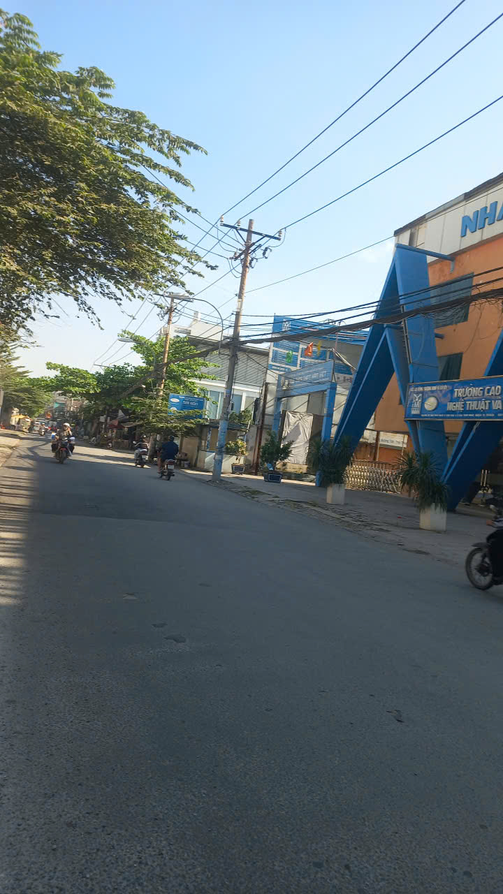 BÁN QUỸ ĐẤT GIÁO DỤC 5.000M2 QUẬN 12 – ĐANG VẬN HÀNH – THU NHẬP KHỦNG 15975831