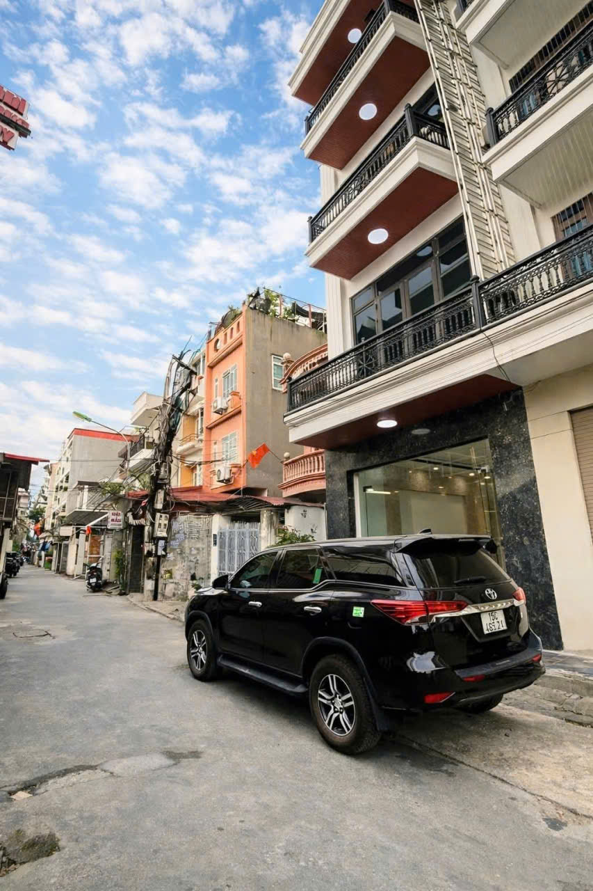 Nhà mặt ngõ tuyến 2 Ngô Gia Tự - 66m 4 tầng, ngõ 5m - Giá 5.7 tỉ - gần Trung Lực 15975847