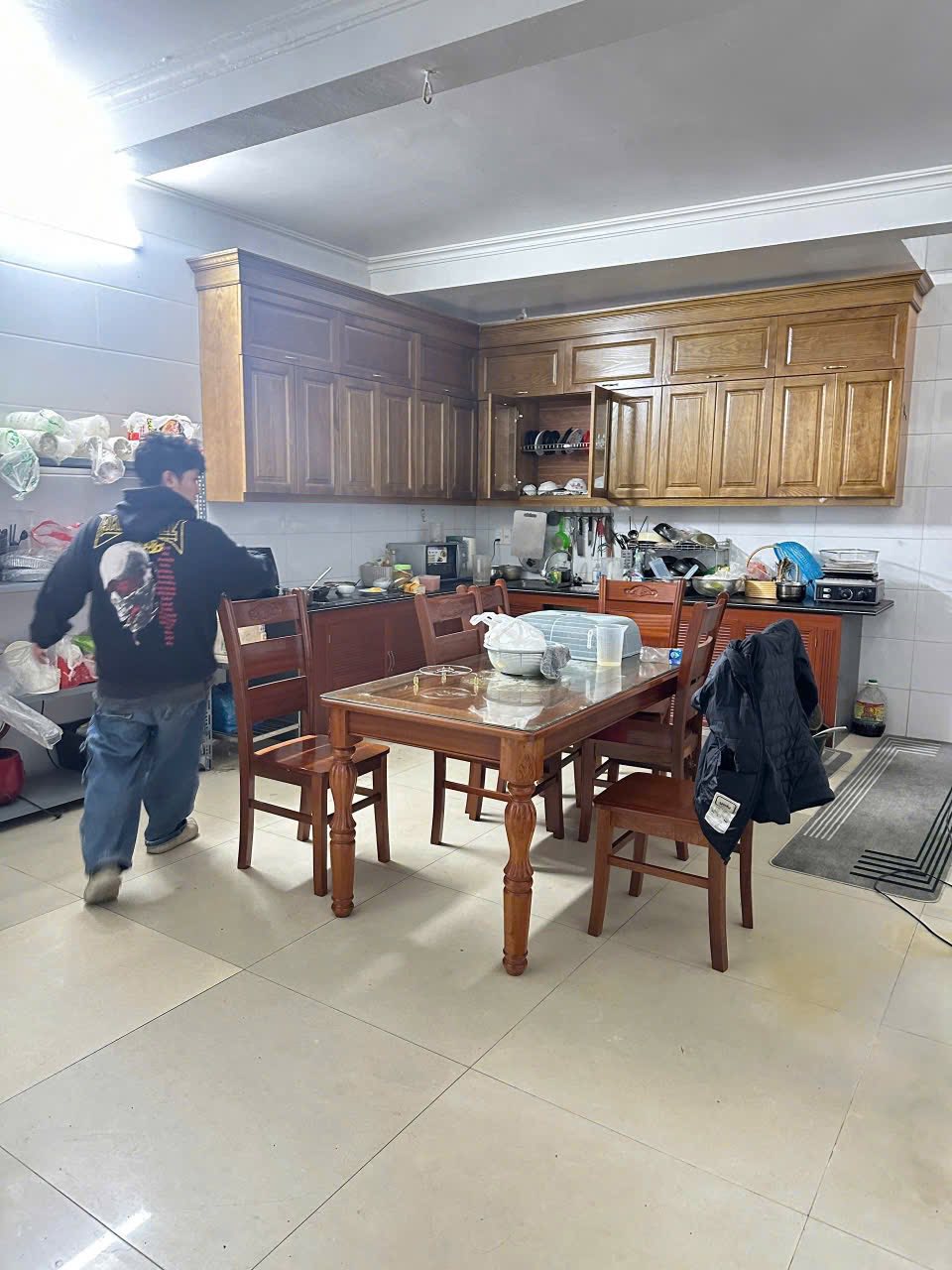 Bán căn nhà 3 tầng mặt phố KD buôn bán, phường Ngọc Châu, TP HD, 75m2, mt 5m, 4.x tỷ 15975861