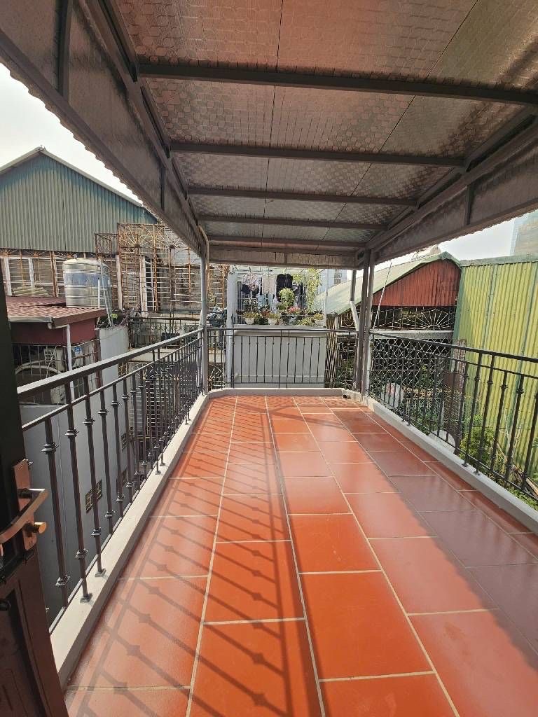 ngọc khánh DT 35m x5 tầng 12,7 tỷ-cách 1 nhà ra phố,full nội thất 15975875