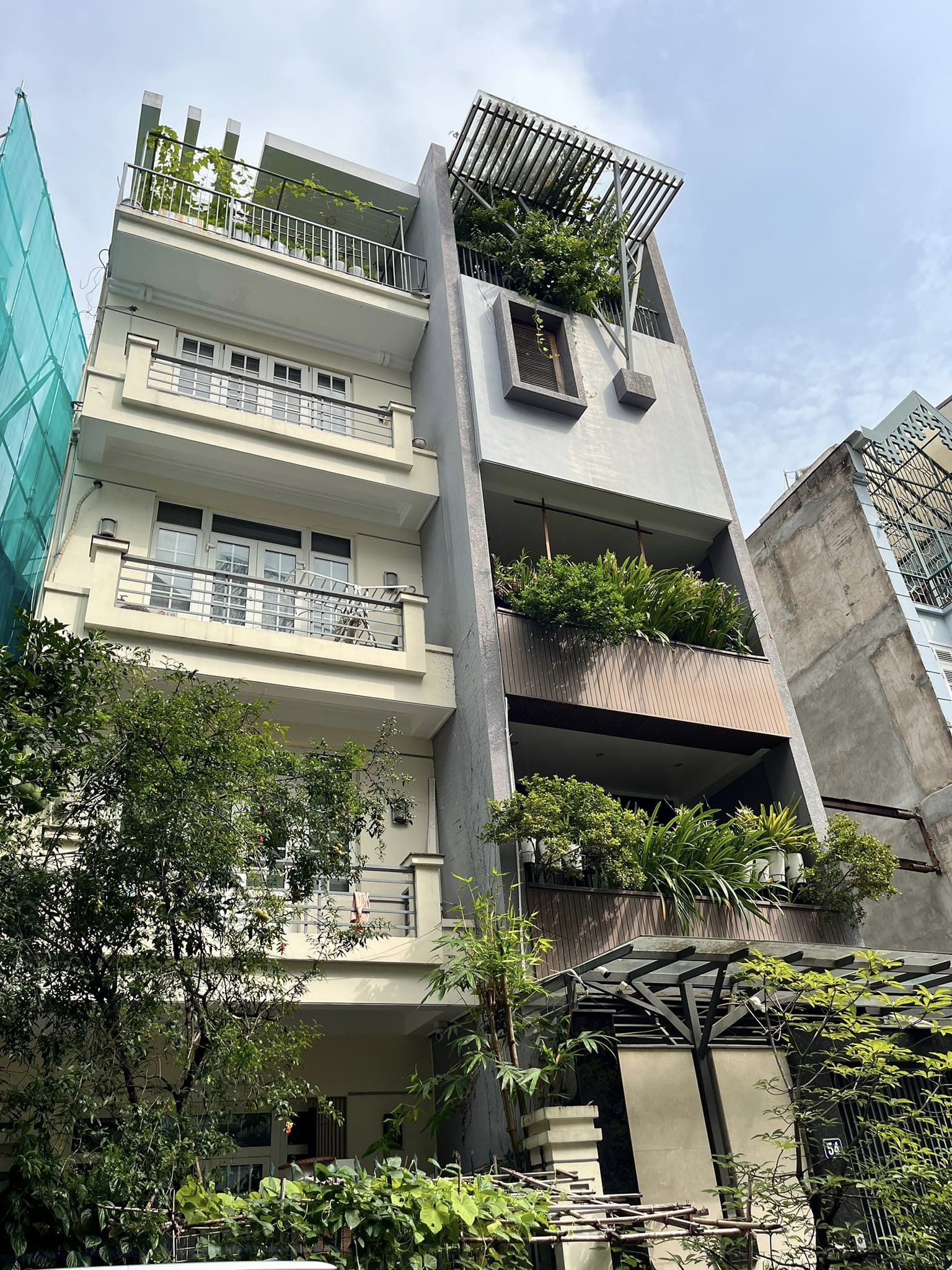 Giá tốt, bán nhà Giang Văn Minh, ô tô vào nhà, 2 mặt thoáng, 73m chỉ 22 tỷ 15975894