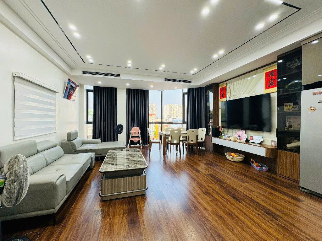 “Siêu hiếm”, bán nhà Liễu Giai, ô tô vào nhà, thang máy, chỉ 34 tỷ 15975896