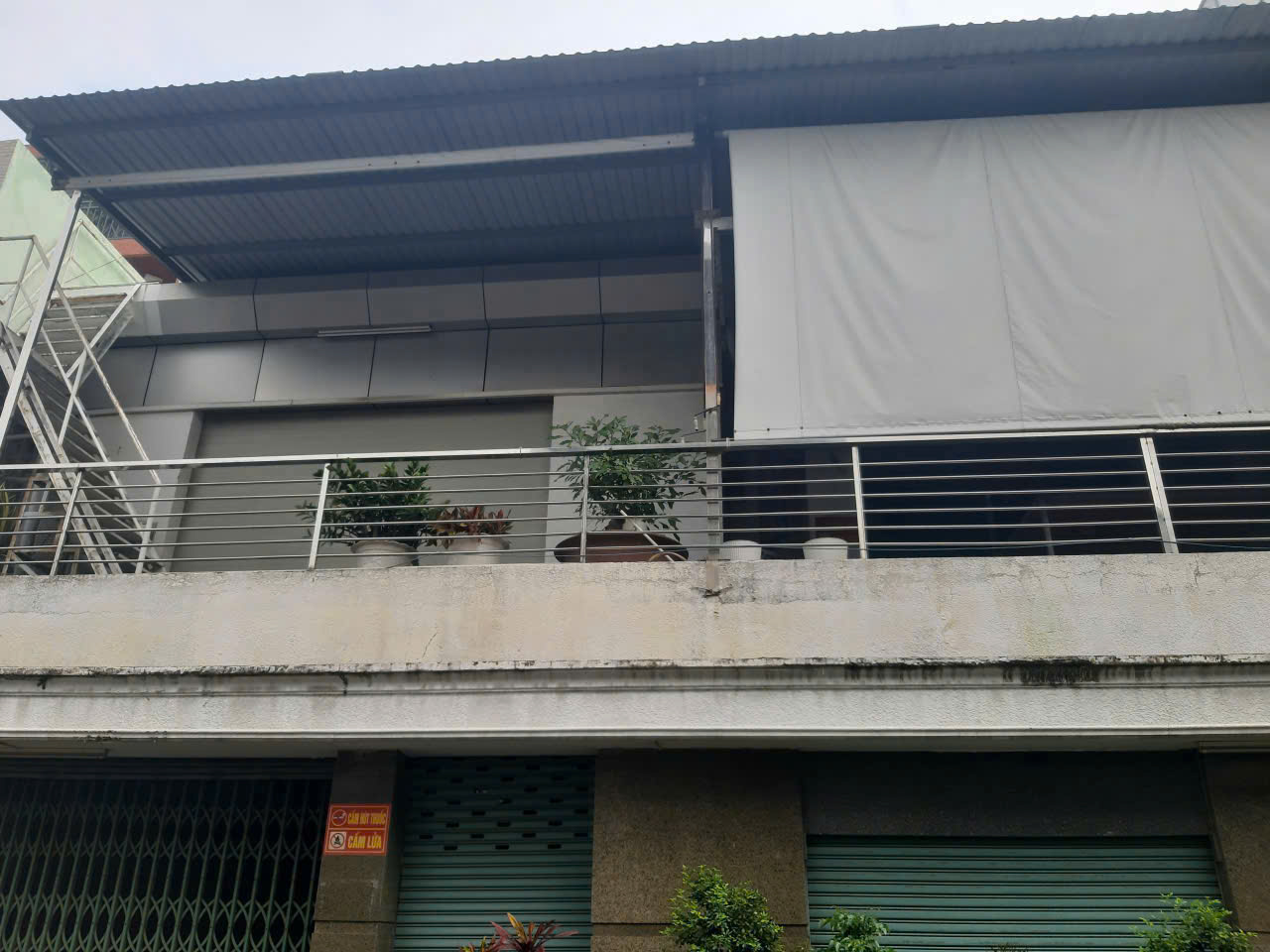 KHO XƯỞNG 1/ NGUYỄN VĂN QUÁ - 350M2 - NGANG KHỦNG 14M - 25 TỶ 15975935