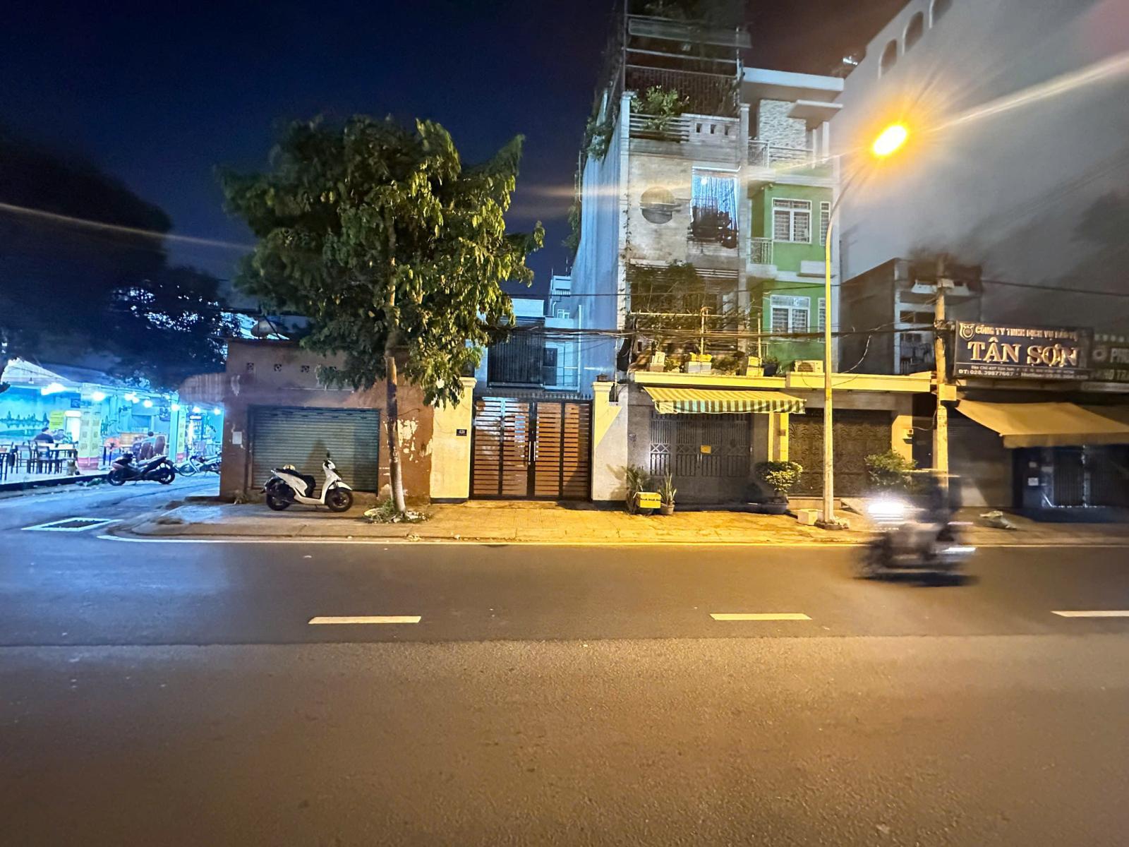 (Chính chủ 100%) Bán nhà đẹp 2 mặt tiền tại mặt phố Tân Sơn 146m2 (5 x 28) - Giá chỉ 139tr/m2 15975939