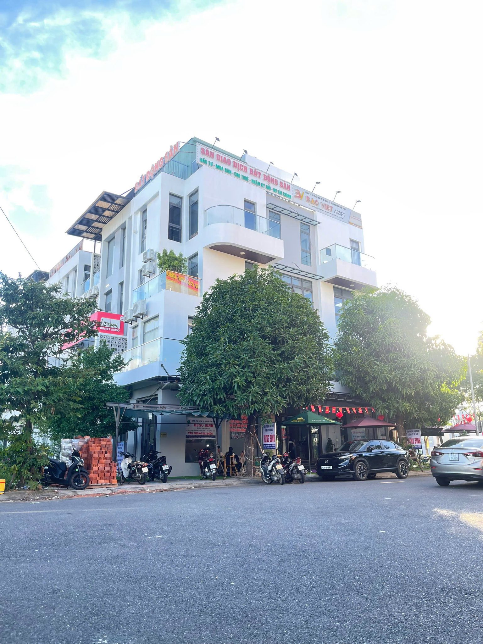 🔴💥Shophouse 4.5 tầng 2 Mặt Tiền Nguyễn Sinh Sắc và Hoà Phú 32 15976009