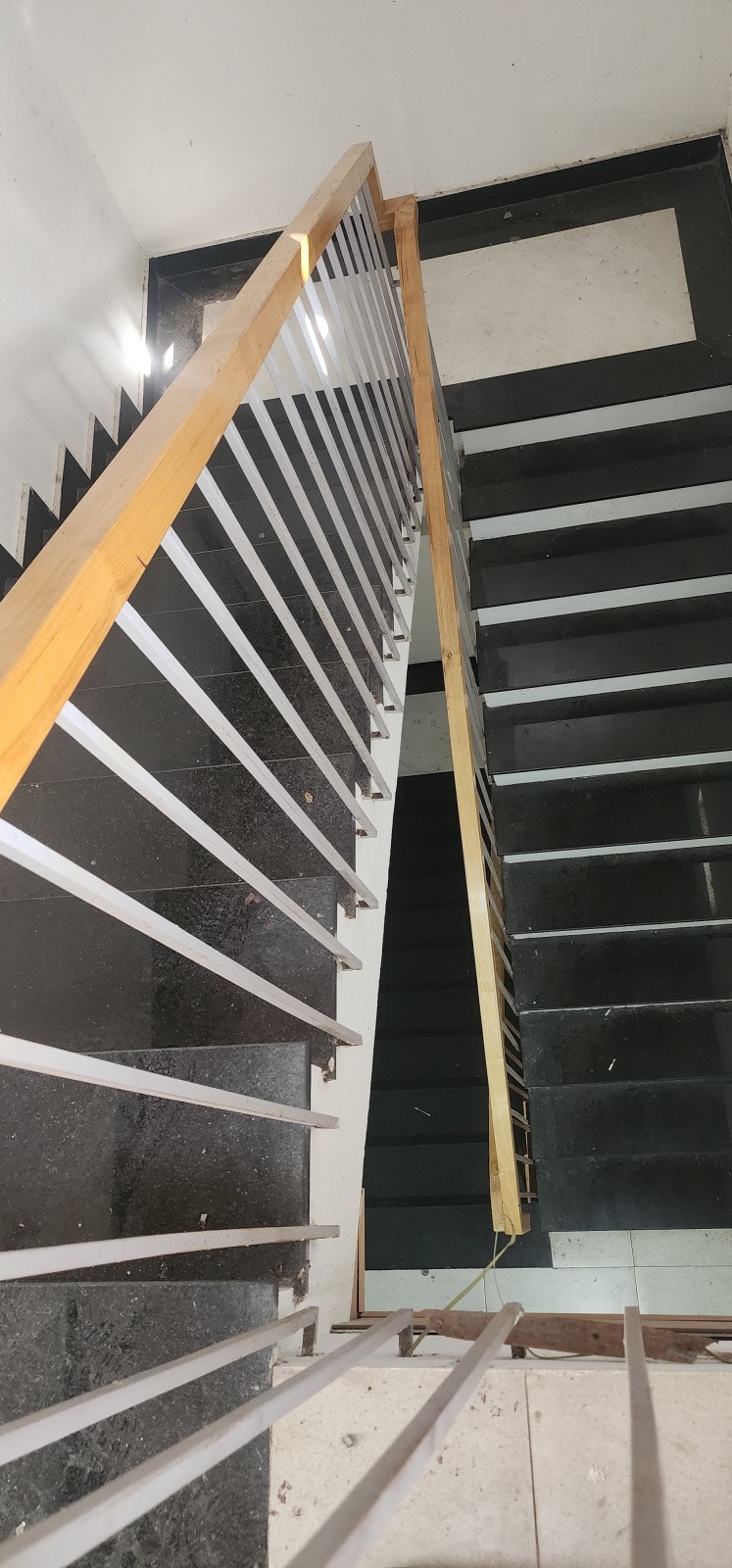 ♥ MT Hà Huy Giáp, sát Đại Lộ Phan Đăng Lưu, 80m2, 4 tầng, 12 phòng KD, 10.x tỷ 15976013