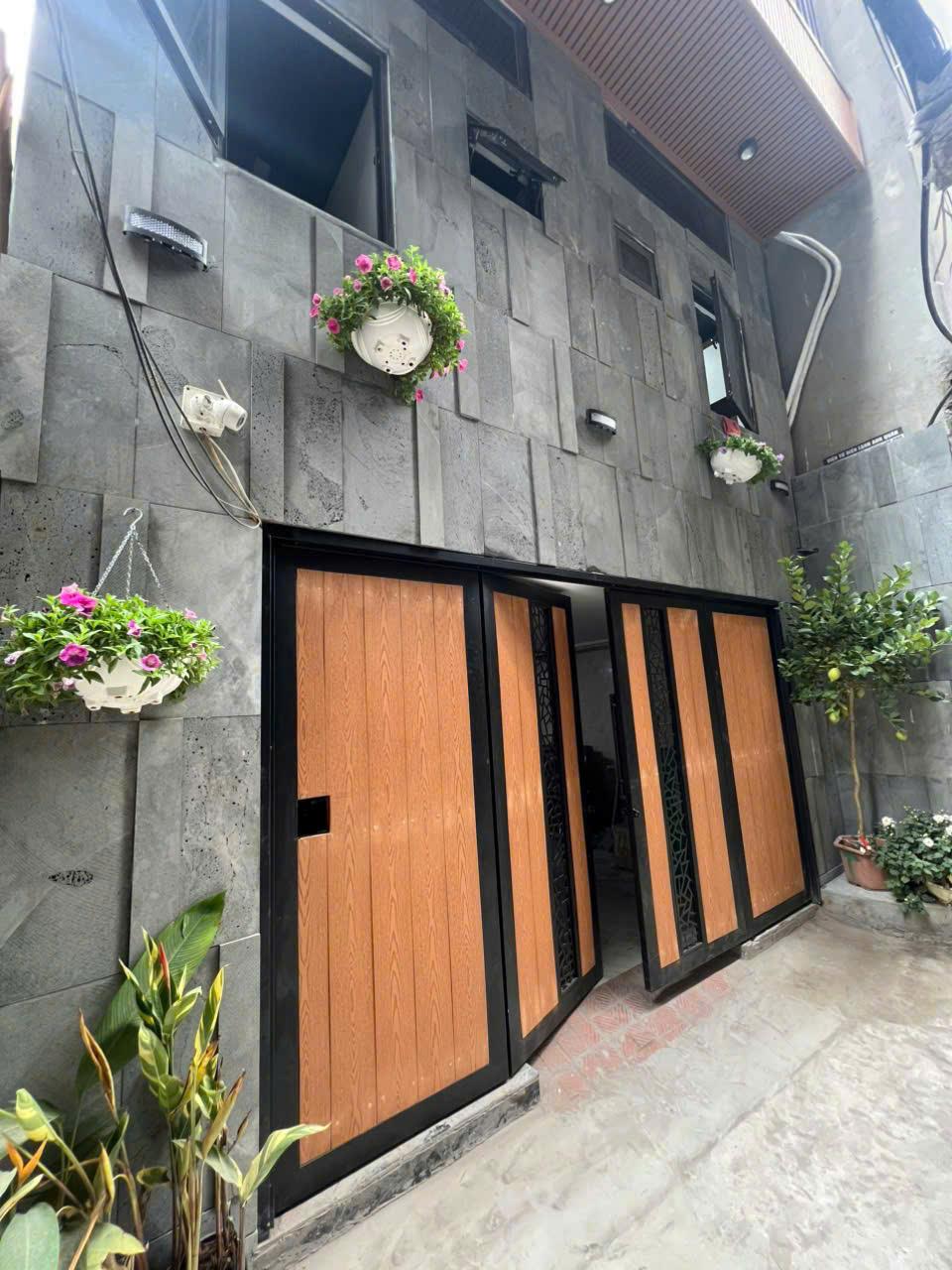 Bán tòa nhà 8 tầng mễ trì dòng tiền khủng 15976023