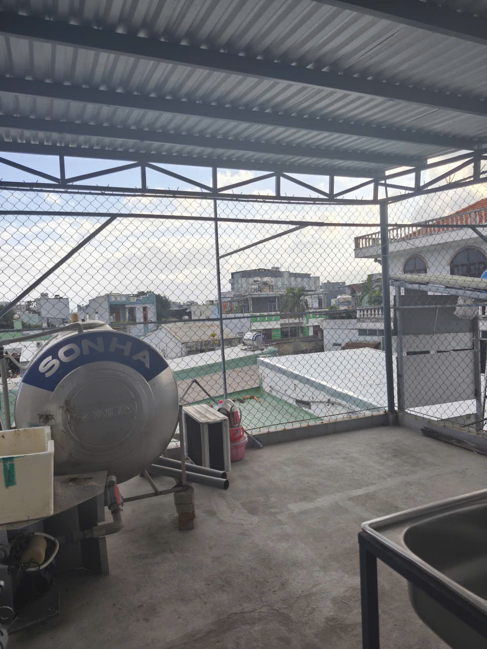 ♪ Gần kiệt 408 Hoàng Diệu, 50m2 3 tầng 3PN rộng khép kín thoáng sáng tự nhiên, sân thượng, 3.xx tỷ 15976027