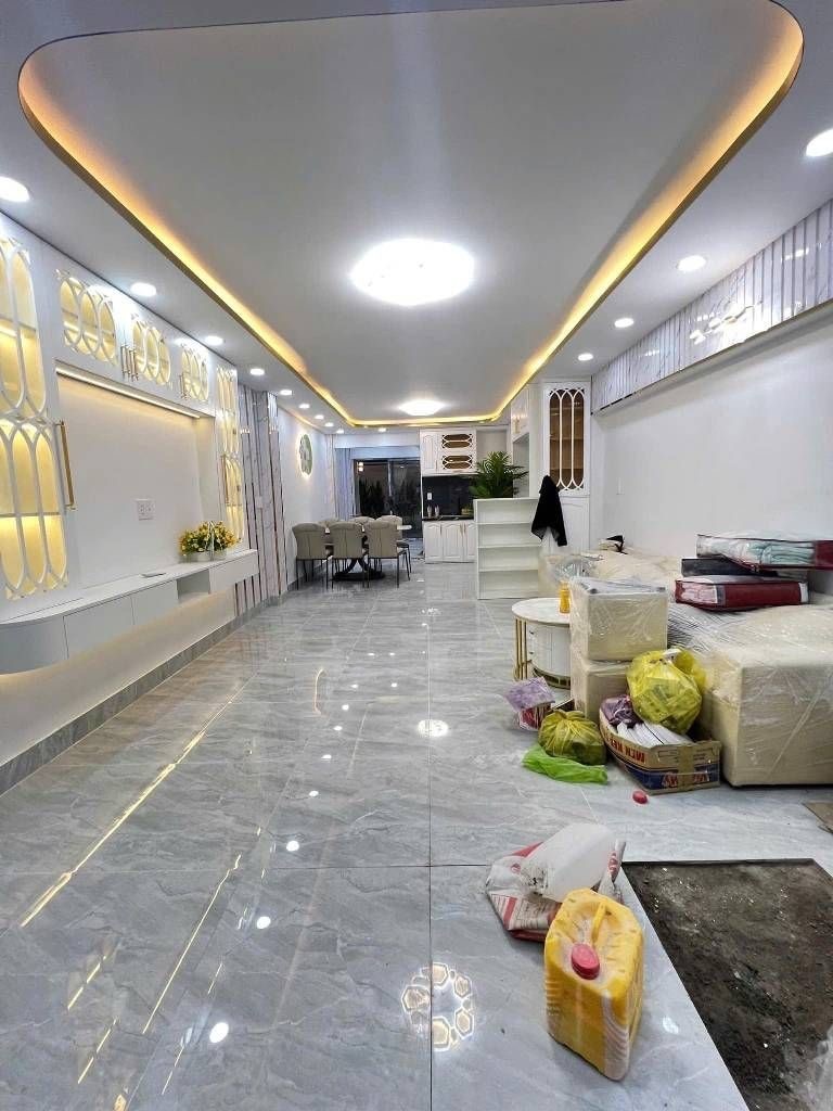 3 Tầng - hẻm OTO - Full nội thất- DTSD hơn 60m2 - đường Đào Tông Nguyên - chỉ 2 tỉ 8 15976053