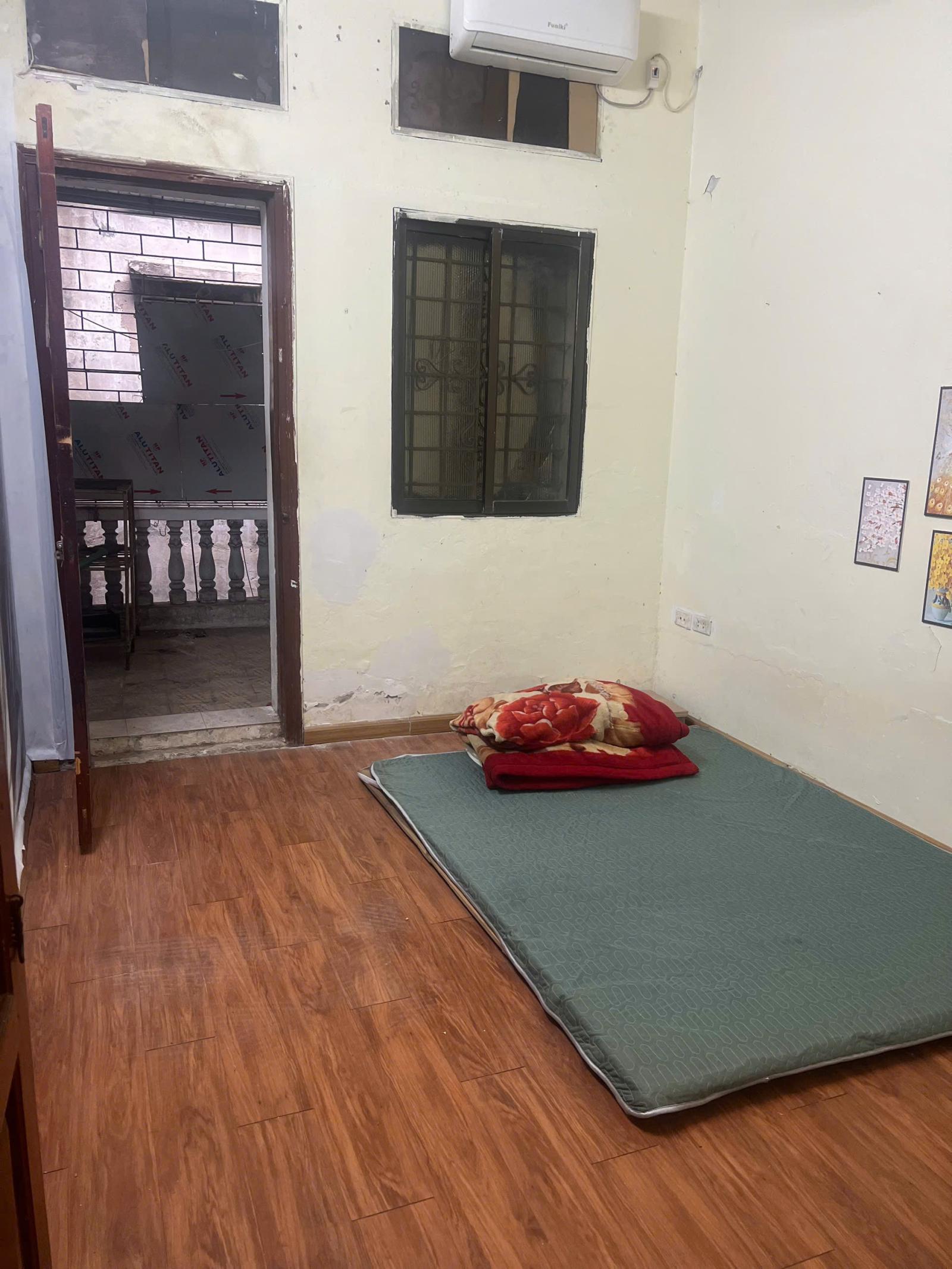 CHÍNH CHỦ CHO THUÊ NHÀ NGUYÊN CĂN 4 TẦNG SỐ 23 NGÁCH 20 NGÕ 86 PHỐ HÀO NAM 15976058