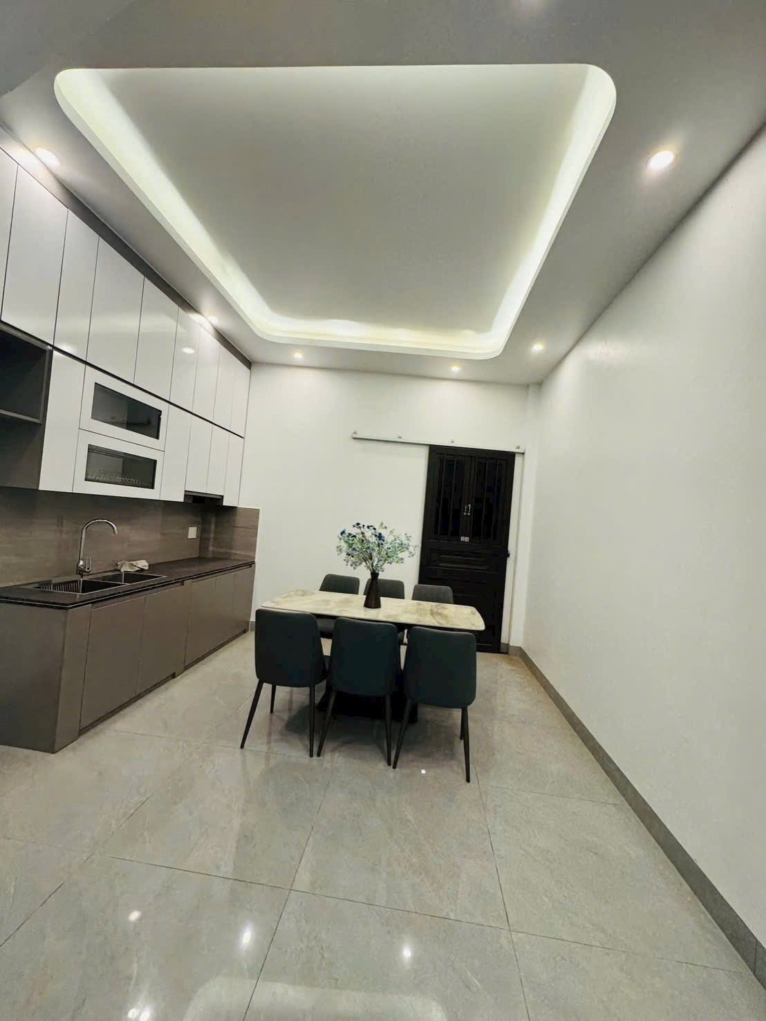 Bán 2 căn nhà 3 tầng ngõ phố Lê Viết Hưng, ph Ngọc Châu, TP HD, 46m2, mt 4m, 3 ngủ, ngõ oto 15976100