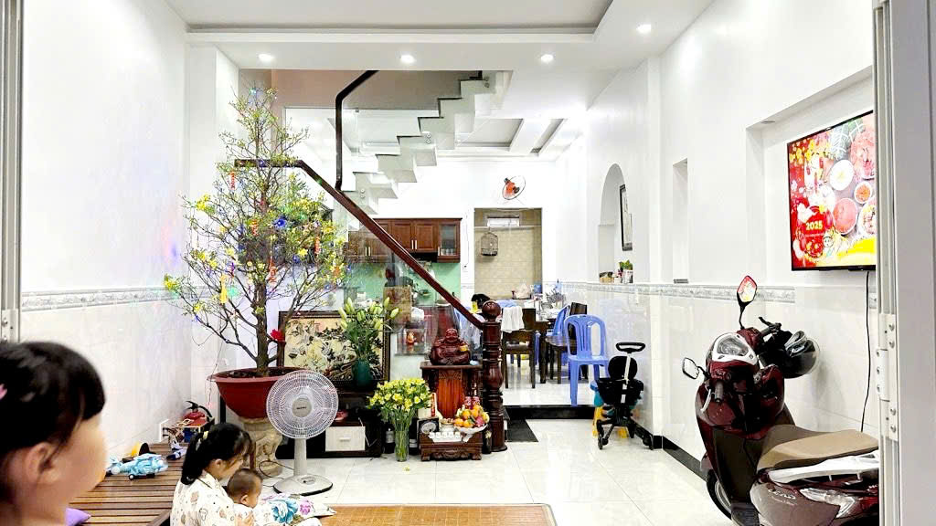 QUẬN 7 , NHÀ 4 TẦNG - HẺM XE HƠI THÔNG - KHÔNG NGẬP NUÓC - 2 MẶT HẺM THÔNG THOÁNG 15976102