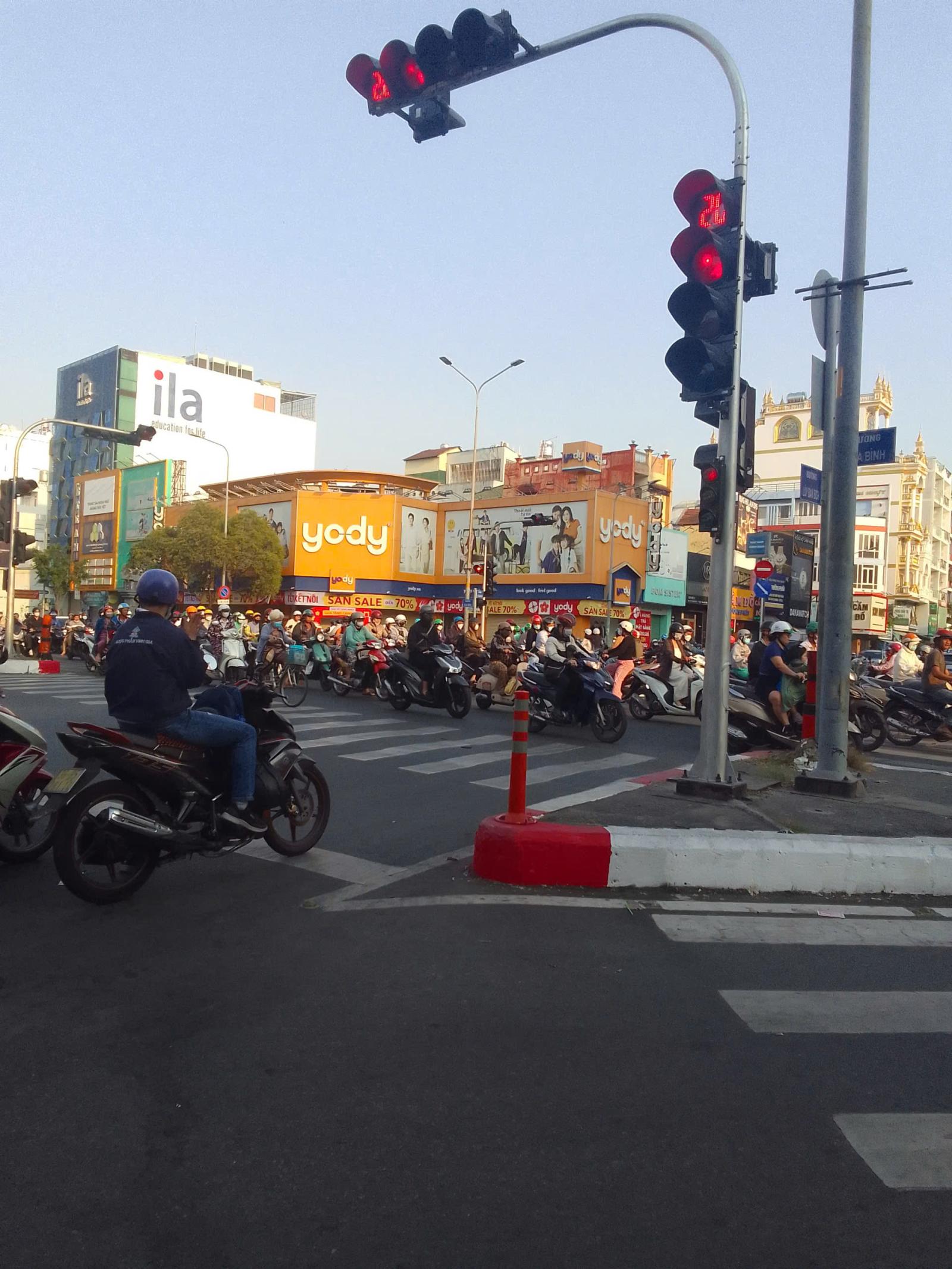 HIẾM CÓ KHÓ TÌM ! Nhà 2 MTKD Lề đường 4m, Nở Hậu L 6.39m - Phong Thủy Vượng Khí, Tài Lộc Dồi Dào 15976124