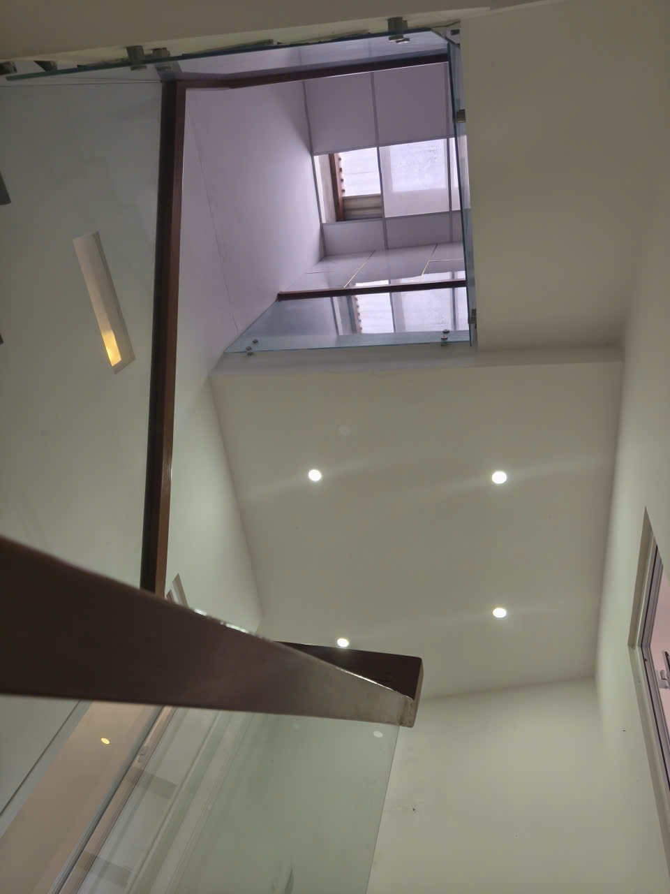 ♣ Gần k 408 Hoàng Diệu, 50m2 3 tầng 3PN rộng khép kín thoáng sáng tự nhiên, sân thượng, 3.xx tỷ 15976150