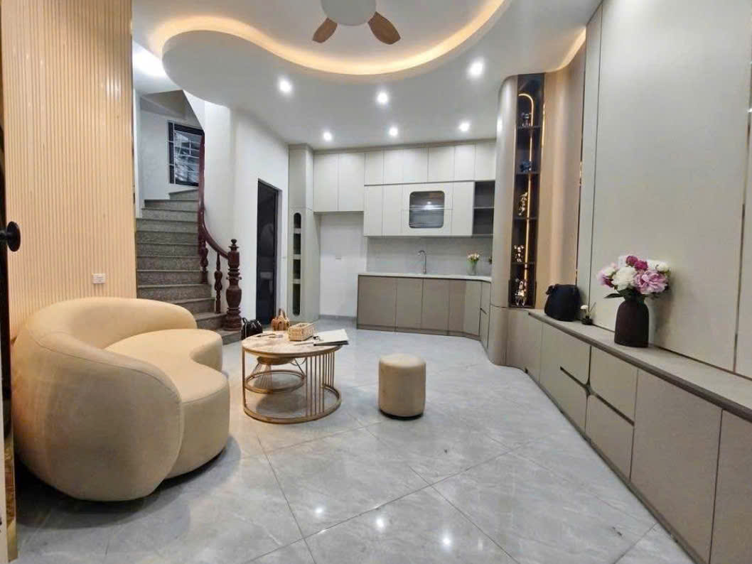 NHÀ BẠCH MAI - NGÕ NÔNG – 30M RA PHỐ – 5 TẦNG – 3 NGỦ – 8,7 TỶ 15976165