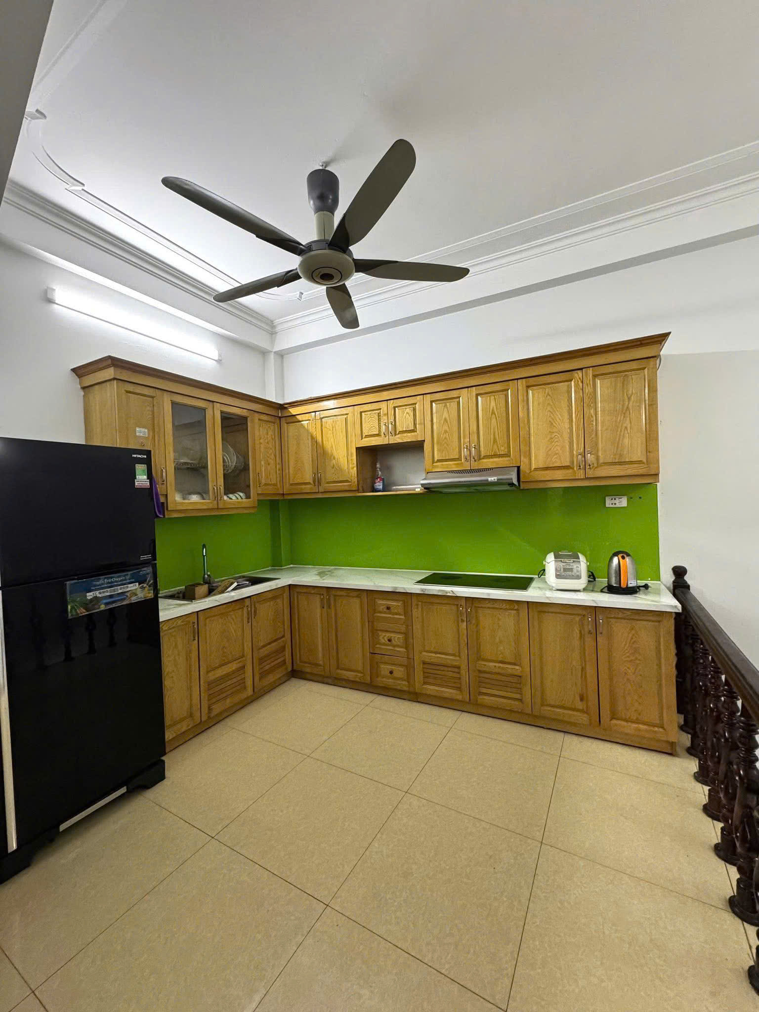 HÀO NAM NGÕ THÔNG - KINH DOANH - dt  39m2 6 tầng mặt tiền 4.6m Giá 14.3 tỷ 15976231