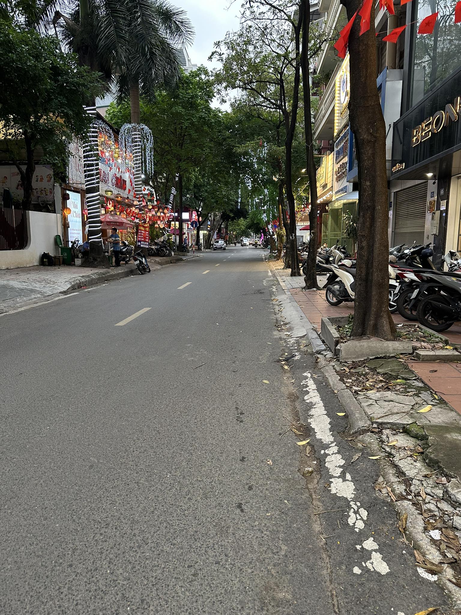 “Kinh doanh đỉnh”, bán nhà Hoàng Ngân, ô tô tránh, 6 tầng, chỉ 32.7 tỷ 15976282