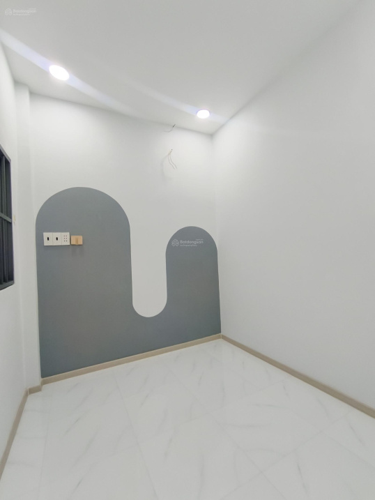 NHÀ MỚI KEN DỌN NGAY ĐÓN TẾT - CHỈ NHỈNH 4 TỶ - NGANG 6m- SÁT MẶT TIỀN HẺM. SHR 15976292