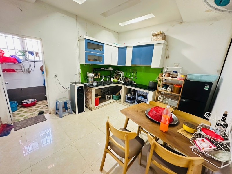 Bán nhà đường số 9, Phường Linh Tây, Thủ Đức, TP HCM. DT 76m2, cấp 4,  sổ hồng,  Giá 4.1 tỷ 15976295