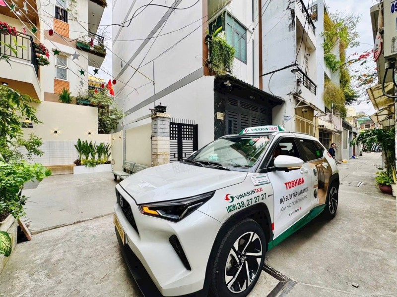 BÁN NHÀ PHÚ NHUẬN HXH 65M2 2 TẦNG NGANG 4.5M 3 PN ĐẸP SÁT MT THÍCH QUẢNG ĐỨC 7.85 TỶ. 15976316