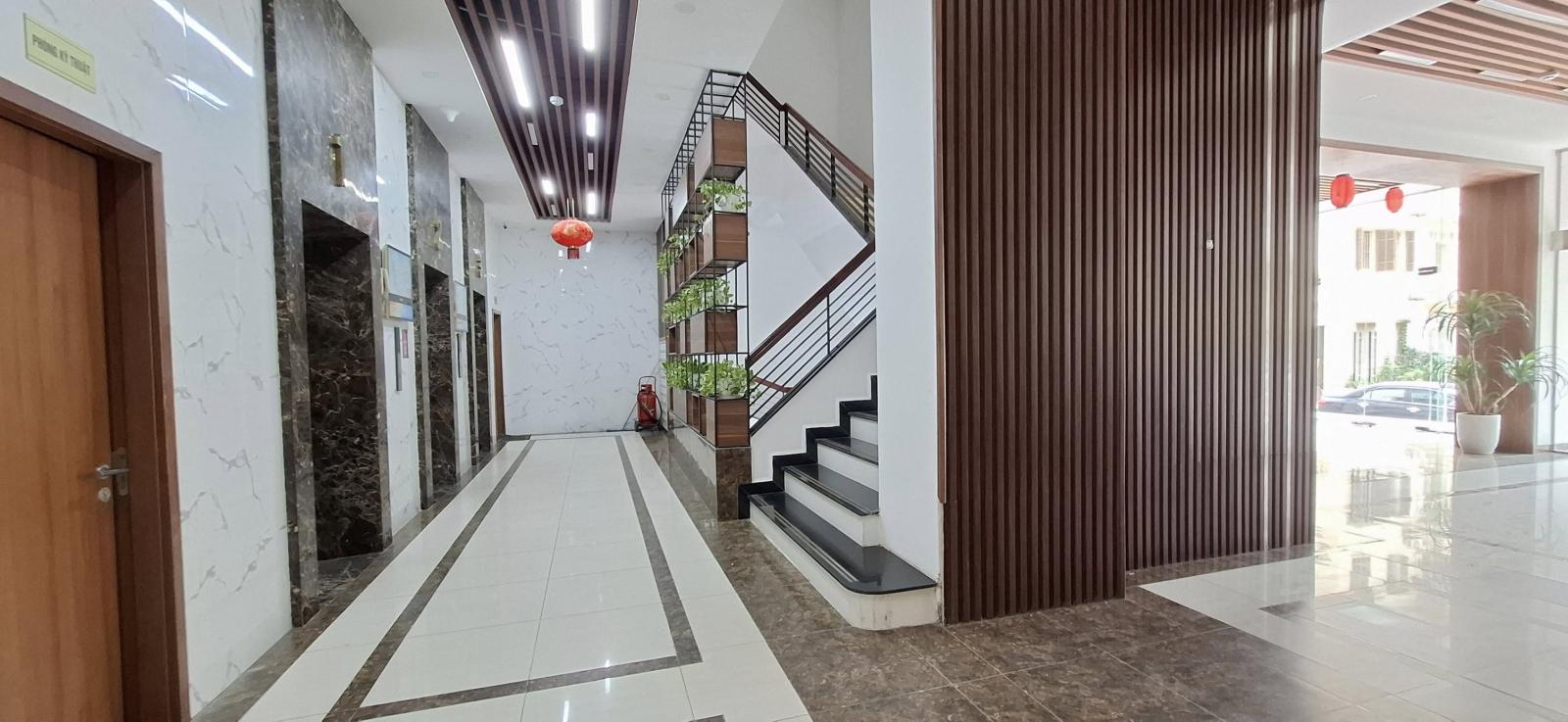 🔅 CHUNG CƯ TÒA F XUÂN LA, MẶT PHỐ VÕ CHÍ CÔNG, 132M2 3PN 2WC, CHỈ 9.9 TỶ 🔅 15976348