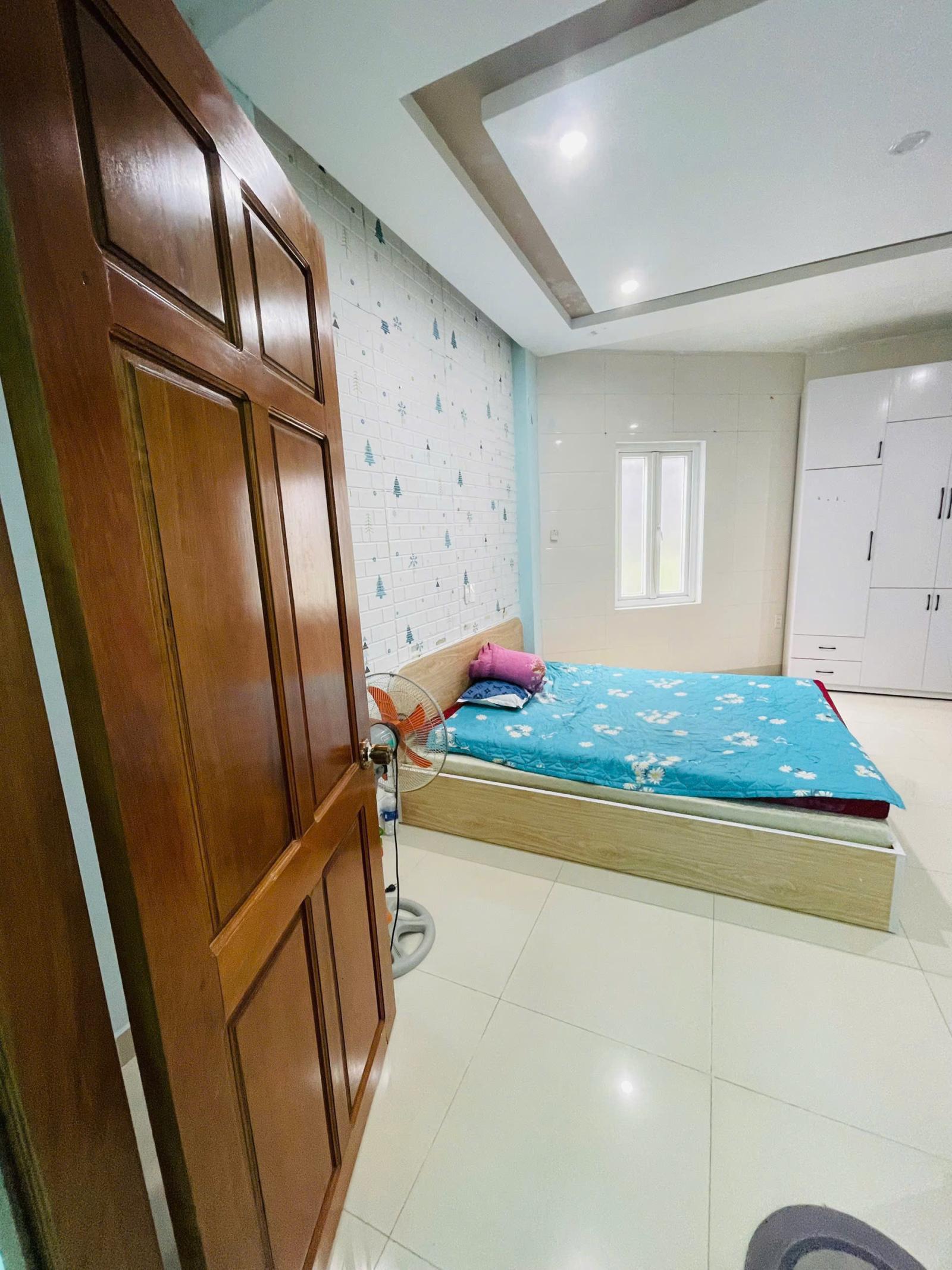 # Góc Kiệt 3.5m, thẳng thông Lê Đình Lý, Ô tô đến cửa, 41m2, 2 mê cứng, kinh Doanh, 3.65 tỷ 15976370