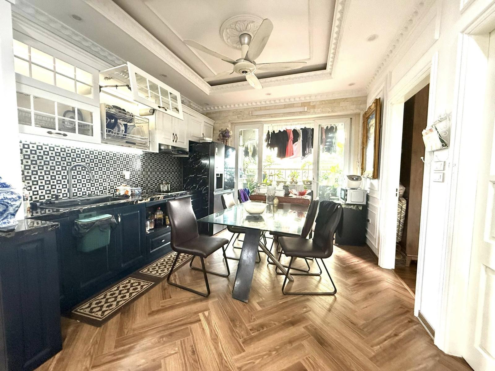 🔅 CHUNG CƯ CAO CẤP CT2 VIMECO NGUYỄN CHÁNH, 130M2 3PN+2WC, SĐCC, CHỈ 11 TỶ 🔅 15976400