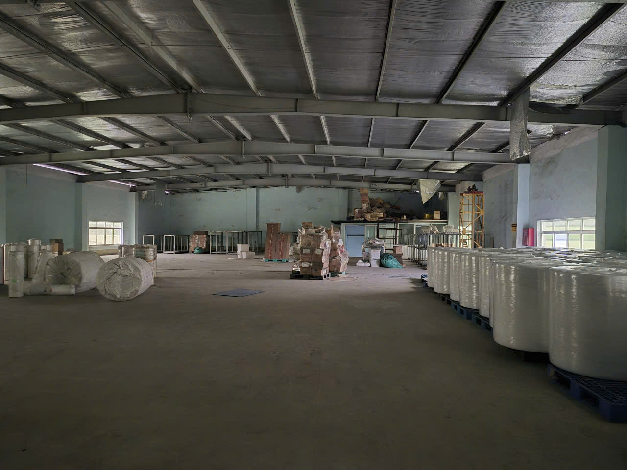 cho thuê kho xưởng ở cụm công nghiệp vừa và nhỏ Nam Từ Liêm pccc đầy đủ xe container đỗ cửa 15976411