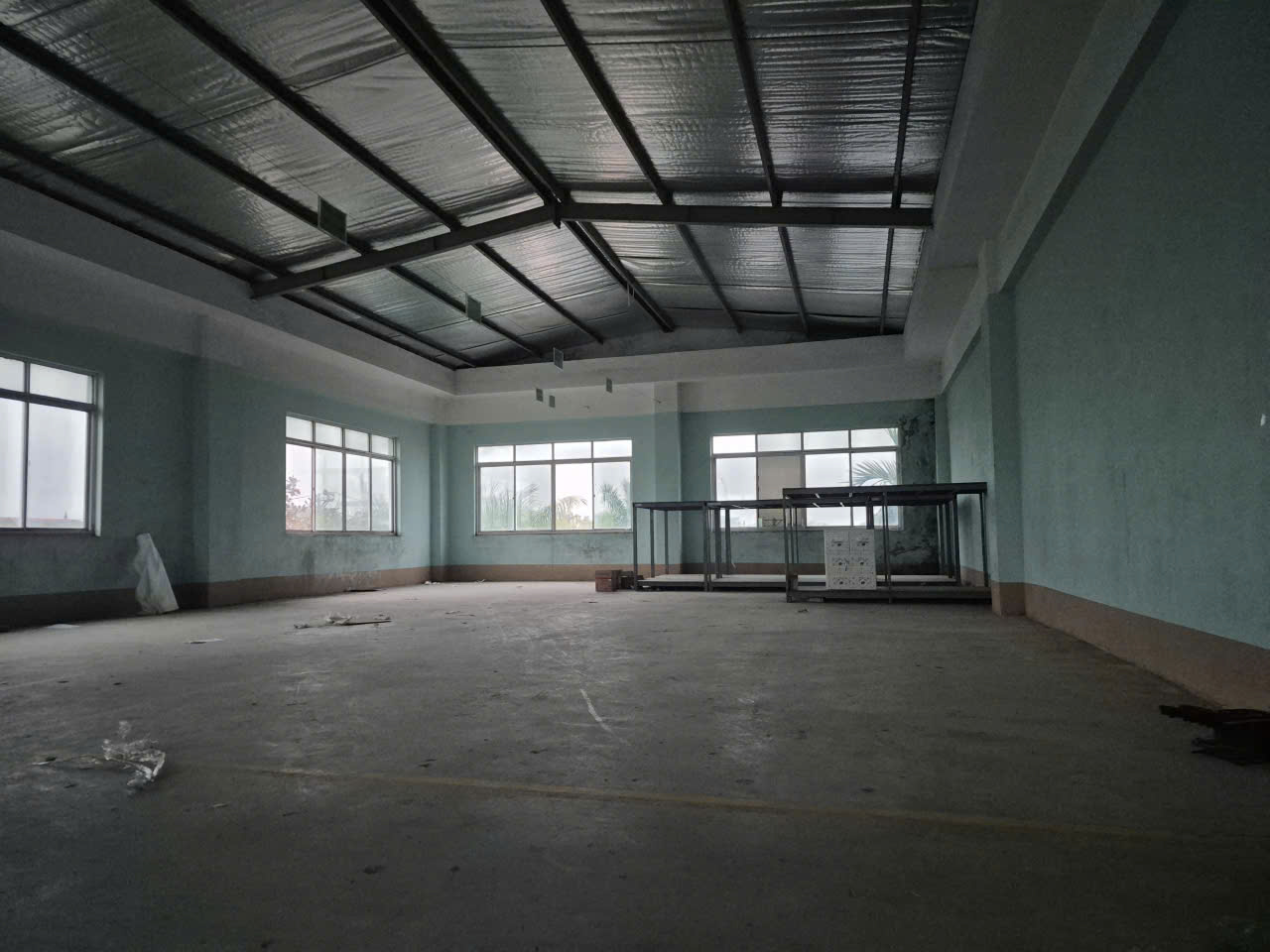 cho thuê kho xưởng ở cụm công nghiệp vừa và nhỏ Nam Từ Liêm pccc đầy đủ xe container đỗ cửa 15976411