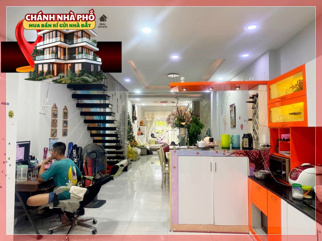 Nhà Quận 8 giáp Quận 6, ngang 5m, DT 150m2 chỉ 11 tỷ- 0931172218 15976445