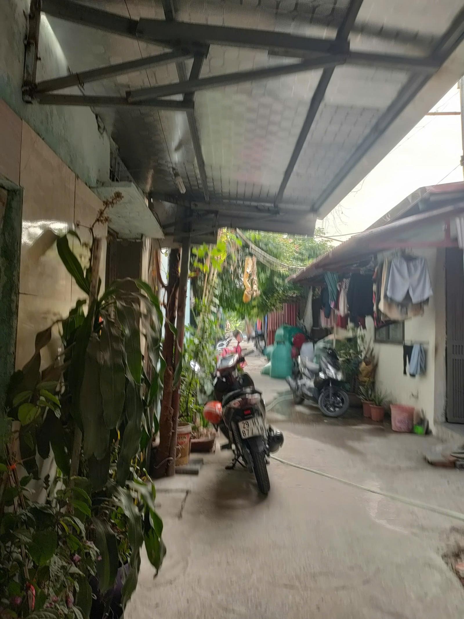 Bán gấp giá rẻ Giải Phóng 32m, 1.5 tầng, mặt tiền 4.5m, 780 triệu, Hoàng Mai. 15976472