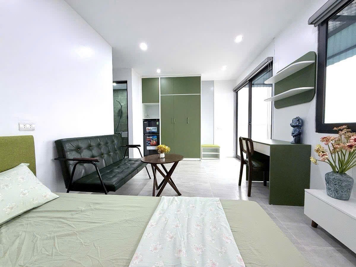 TÂY SƠN - Toà CHDV MỚI 100m² 7 tầng MT 6m thang máy -Ngõ VF3 thông -Dòng tiền đỉnh - 38 tỷ 15976479