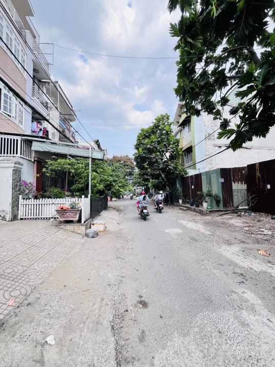 BÁN ĐẤT MẶT TIỀN KDC ĐỒNG BỘ CẠNH BẾN XE QUẬN 8 GIÁ CHỈ 8.4 TỶ! 15976482