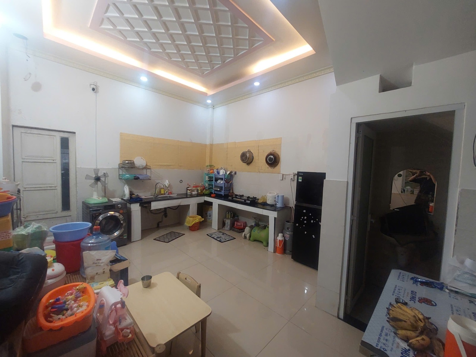 DĨ AN - SIÊU PHẨM PHÚ HỒNG THỊNH 6 - NHÀ 3 TẦNG HIỆN ĐẠI - GIÁ ĐẦU TƯ 15976491