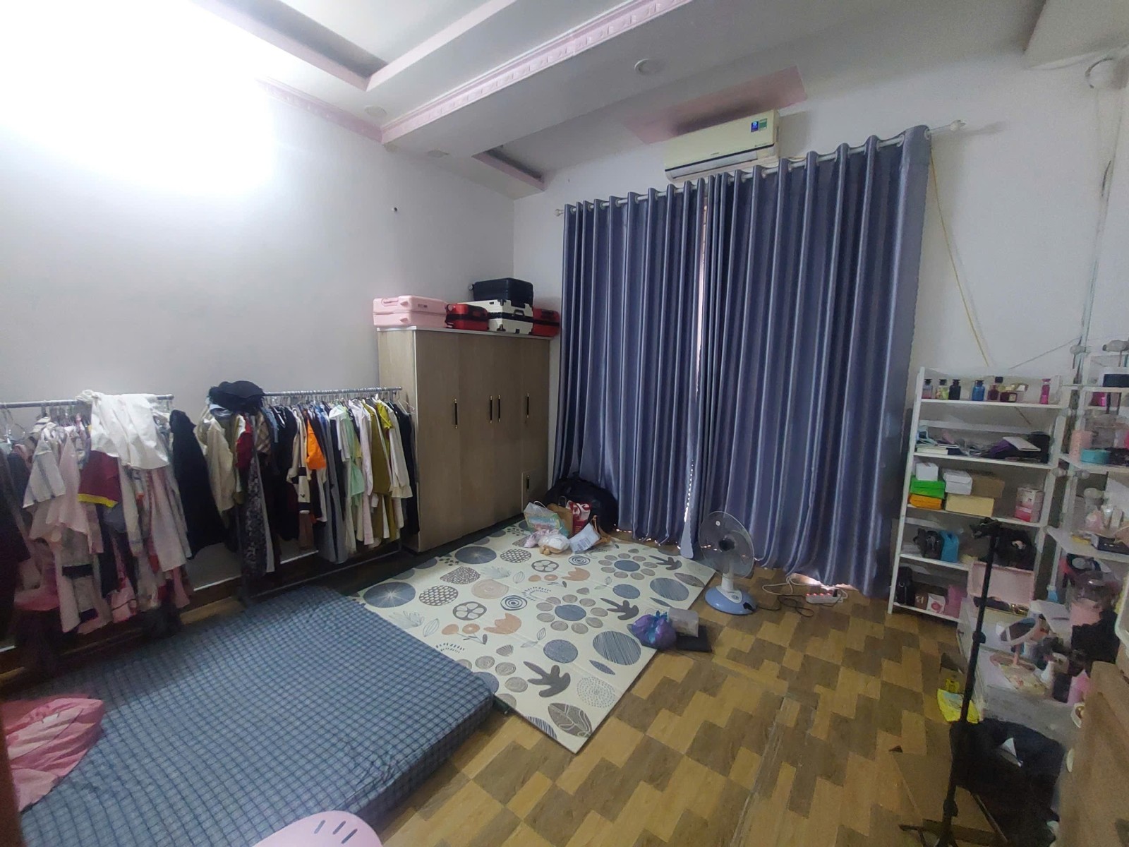 DĨ AN - SIÊU PHẨM PHÚ HỒNG THỊNH 6 - NHÀ 3 TẦNG HIỆN ĐẠI - GIÁ ĐẦU TƯ 15976491