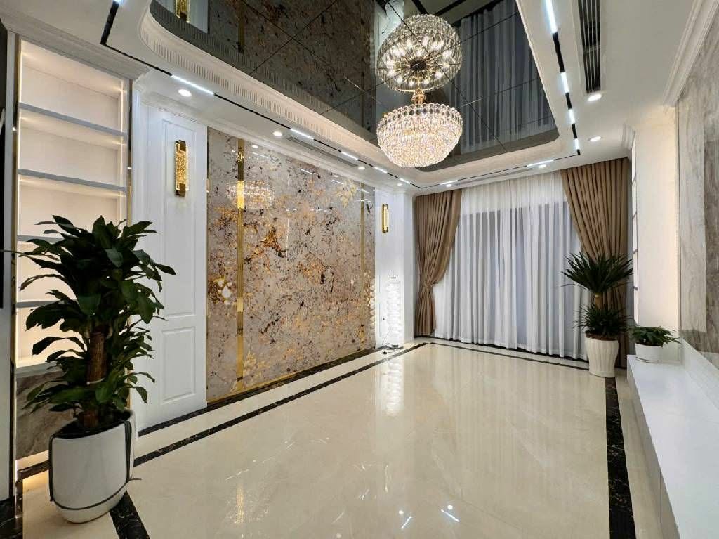 SIÊU PHẨM PHÂN LÔ HOÀNG QUỐC VIỆT – 7 TẦNG – THANG MÁY – TRƯỚC NHÀ Ô TÔ TRÁNH – NGỦ TRONG NHÀ – KINH DOANH – KHU VIP – CỰC HIẾM NHÀ BÁN 26.8 tỷ 15976528