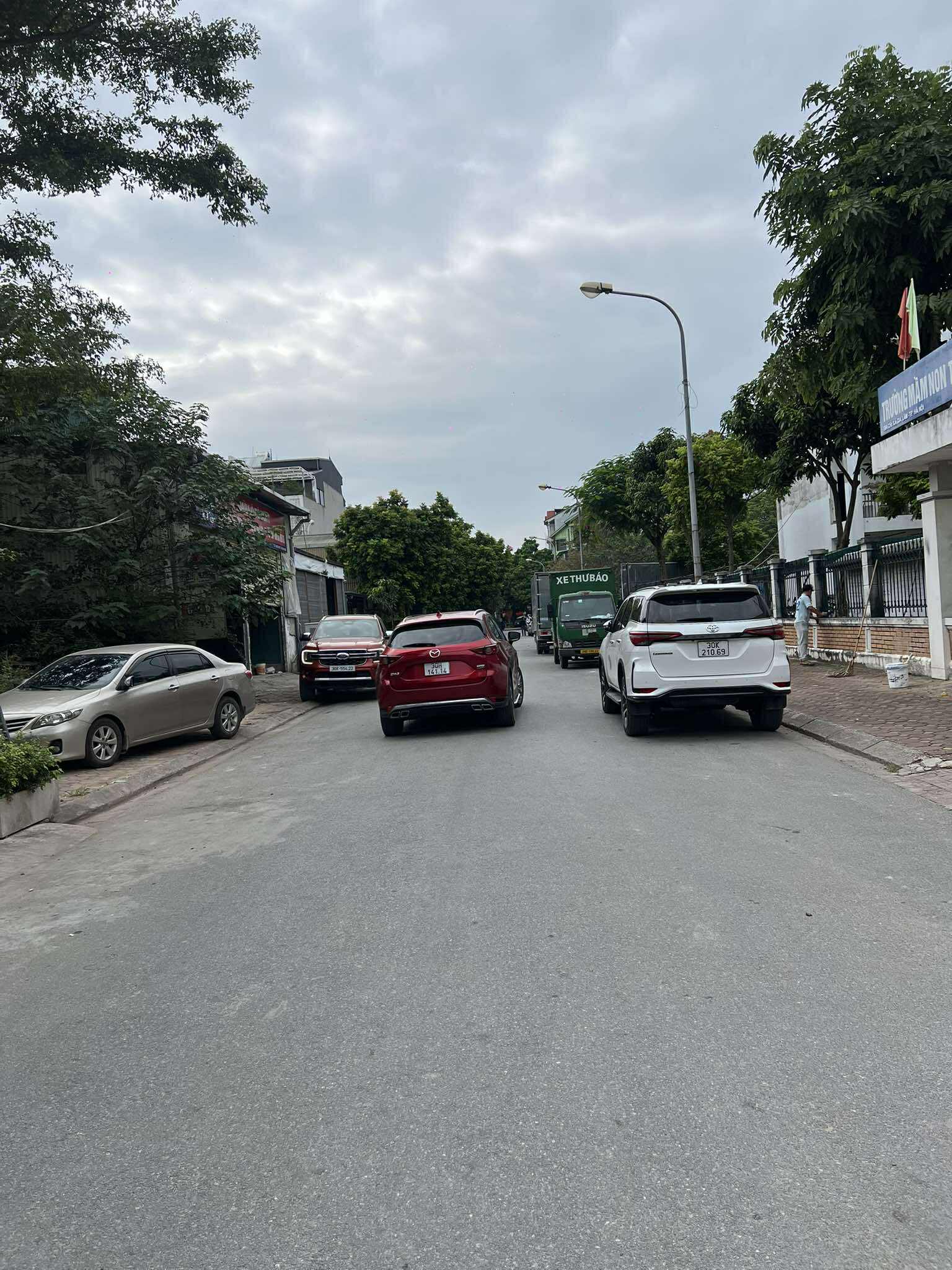 CHÍNH CHỦ CẦN BÁN 236 M2 KHU ĐÔ THỊ 31HA - GIÁ 145 TR/M2, LH 0985865658 15976541