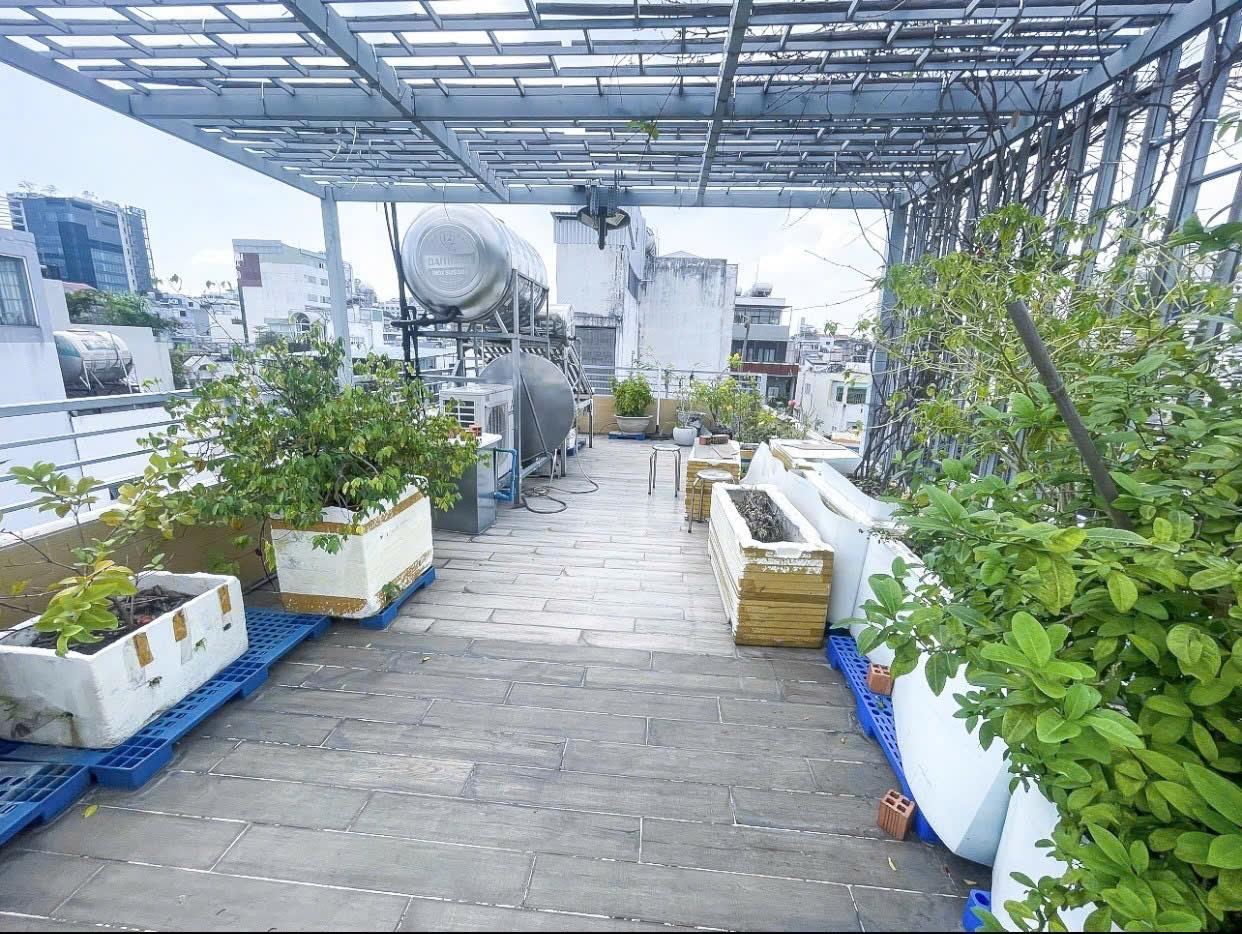 NHÀ HXH 10m_5 tầng(4.5X13.5)Nội Thất Xịn Vào Ở Ngay Bàn Cờ-Nguyễn Đình Chiều 12Ty4 TL 15976569