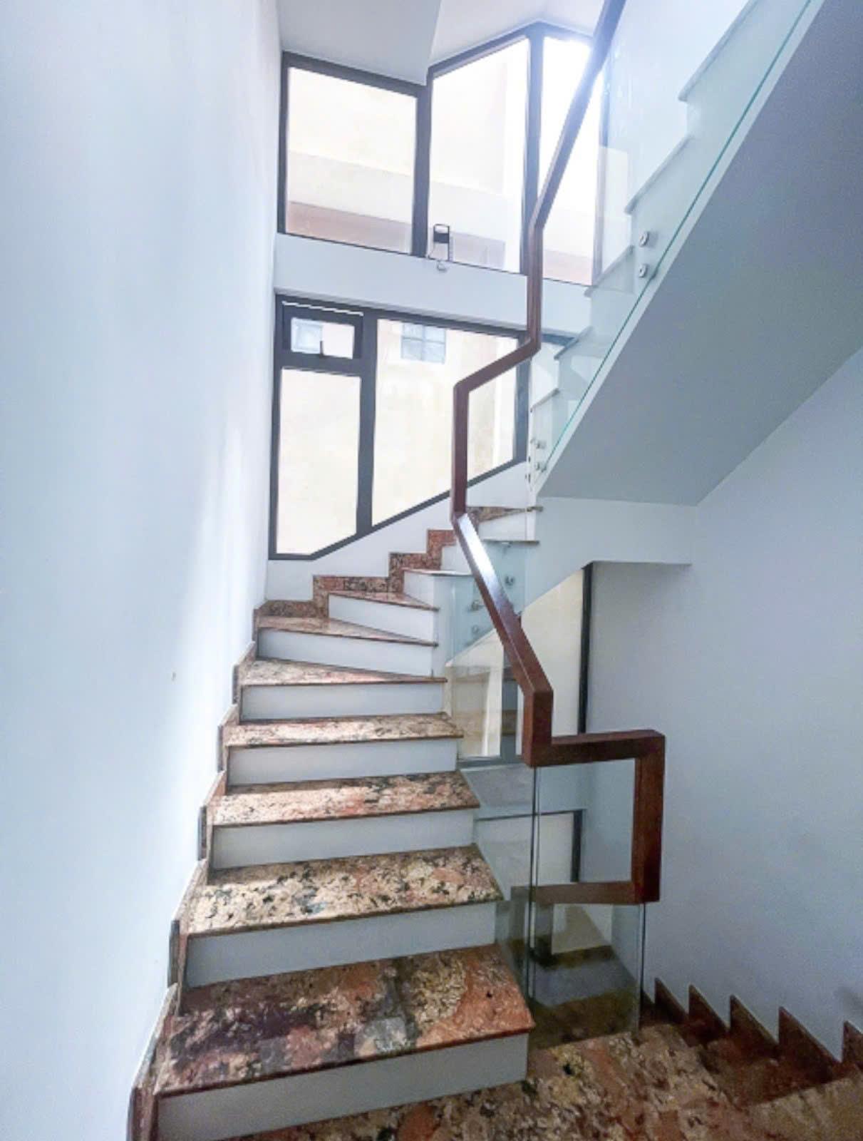 NHÀ HXH 10m_5 tầng(4.5X13.5)Nội Thất Xịn Vào Ở Ngay Bàn Cờ-Nguyễn Đình Chiều 12Ty4 TL 15976569