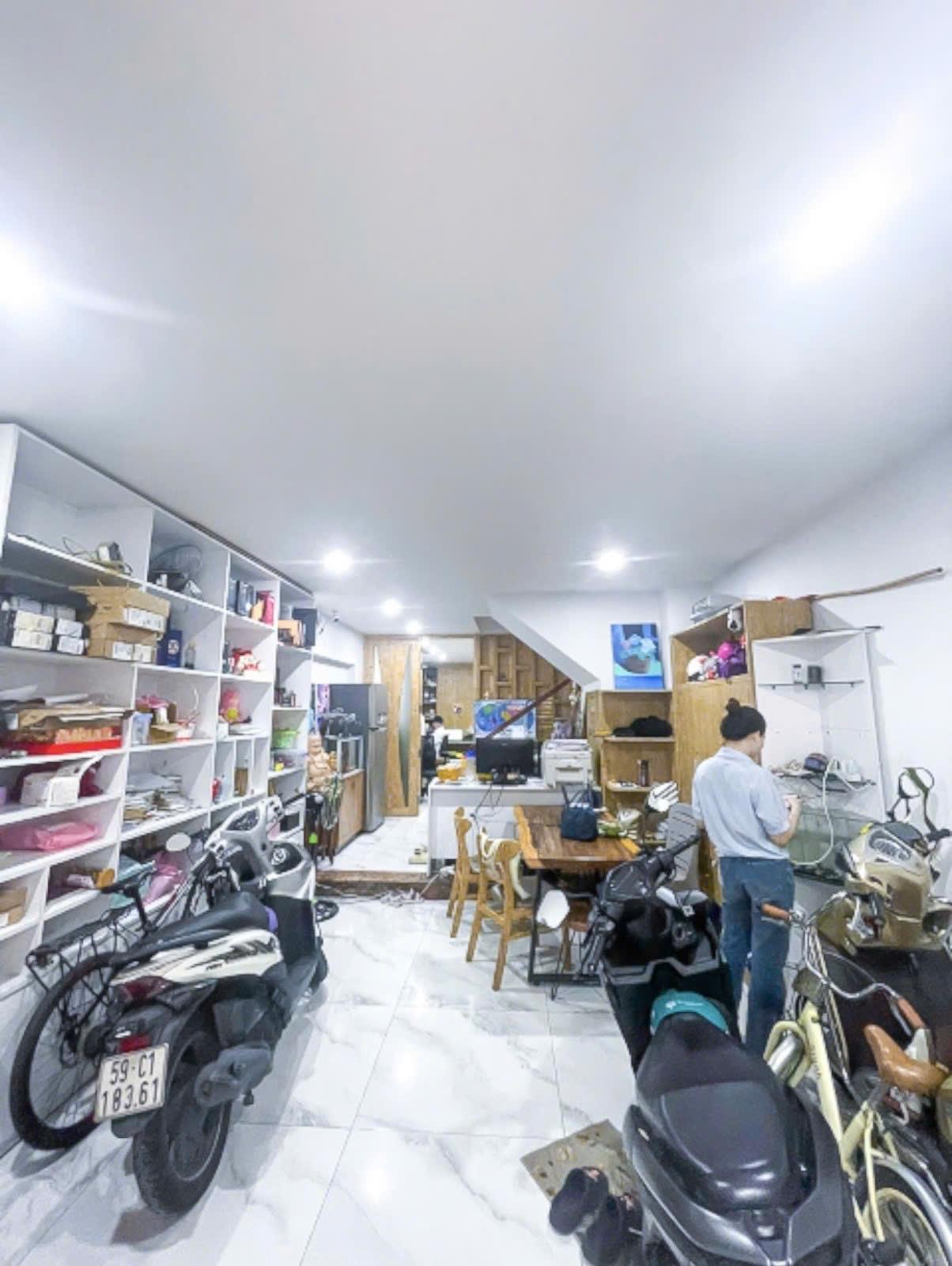 NHÀ HXH 10m_5 tầng(4.5X13.5)Nội Thất Xịn Vào Ở Ngay Bàn Cờ-Nguyễn Đình Chiều 12Ty4 TL 15976569