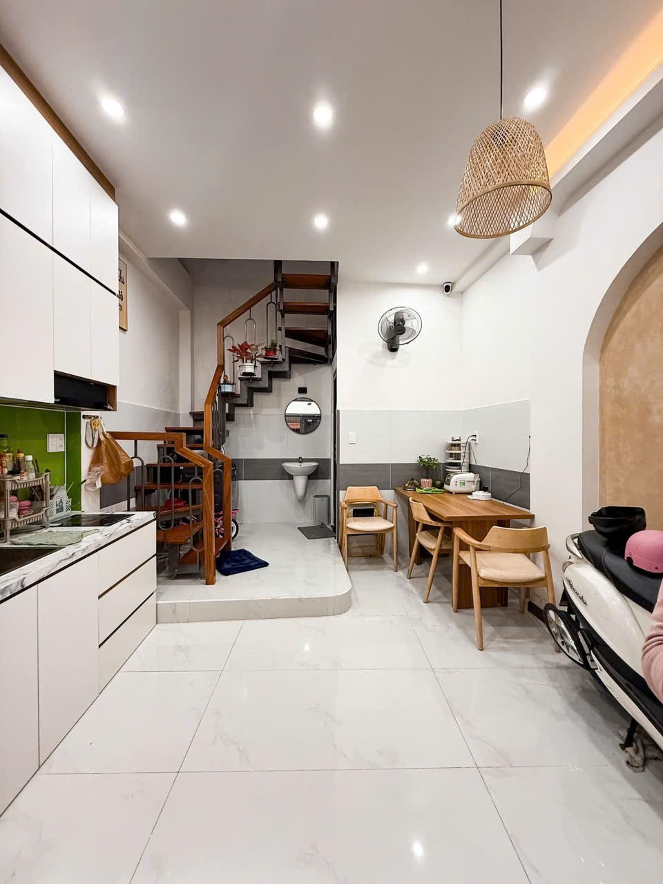 Nguyễn Tri Phương - Quận 10 - Ba gác thông - 3 tầng - 4.8 tỷ 15976589