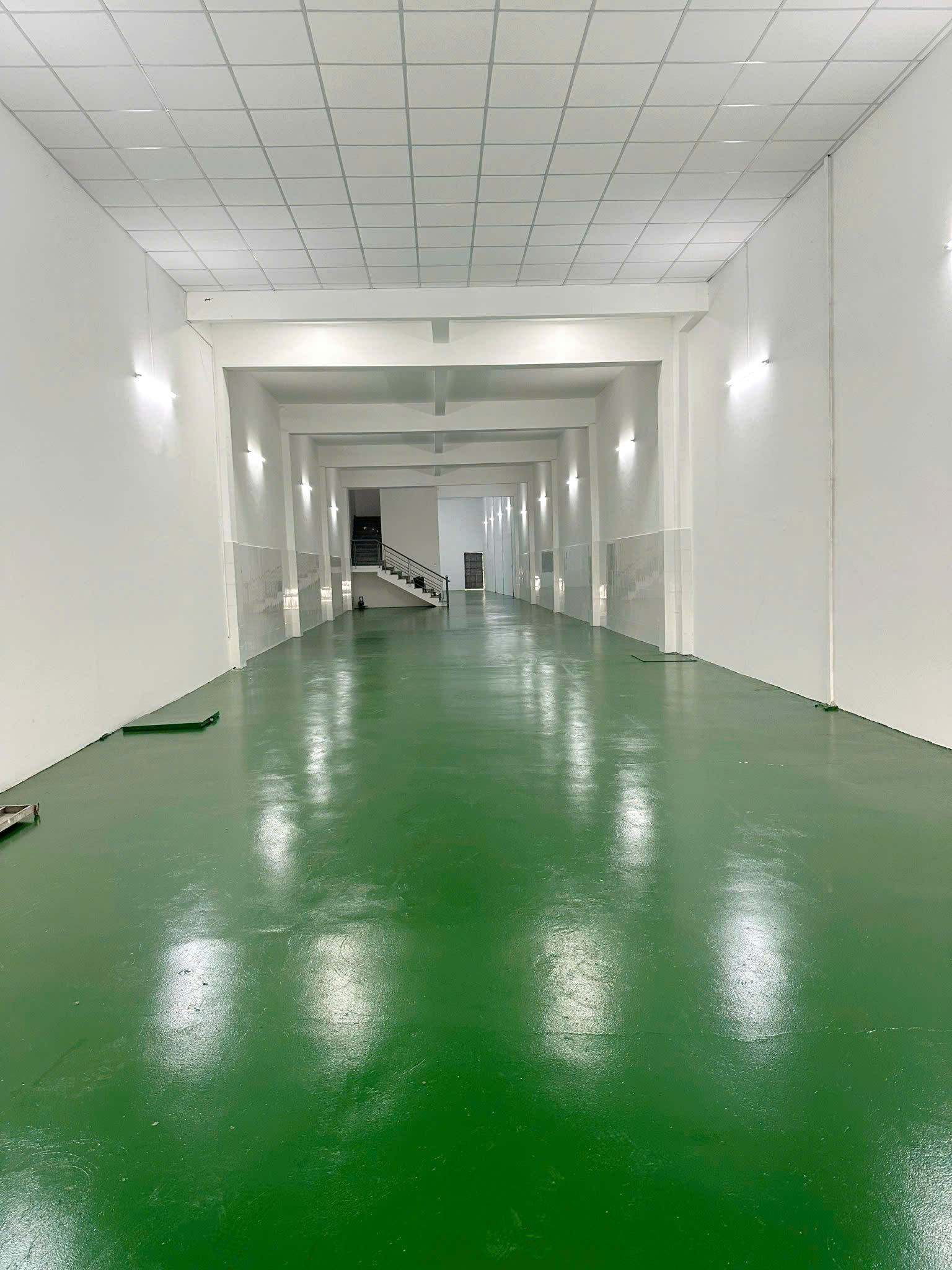 CẦN BÁN 461M2 KHO CÓ 1 LẦU MT ĐƯỜNG LÊ ĐÌNH CHI 15976623