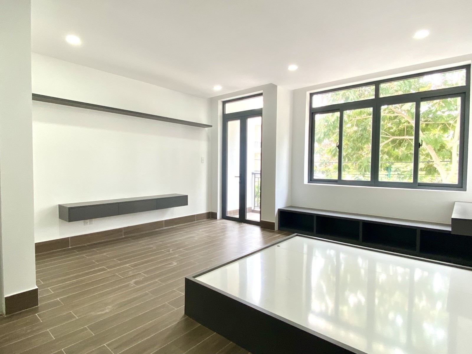 Chỉ (8tỷ) hơn xíu KDC Phú Lợi Q.8 - (5x20) Nhà 4PN 4 tầng sân thượng trước sau 15976654